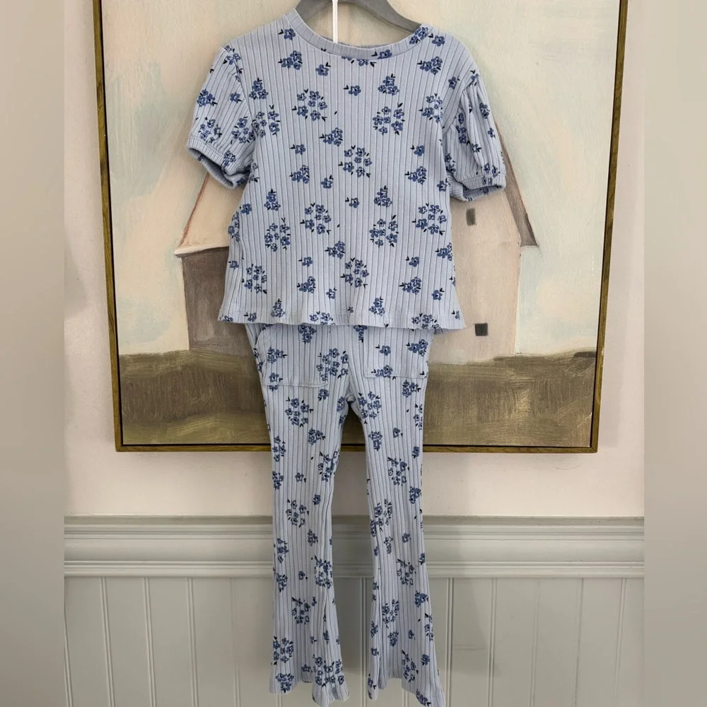 JESSICA SIMPSON Kids Light Blue Floral  Ribbed Cotton Tshirt Pant Set Size 4T